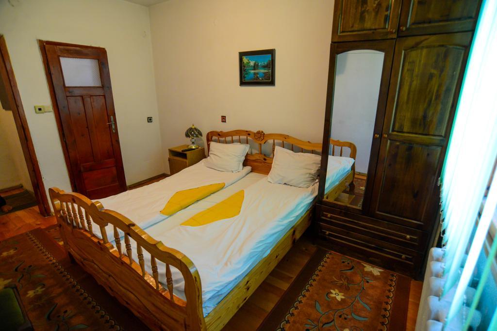 Topuzovi Guest House Dobrinischte Zimmer foto